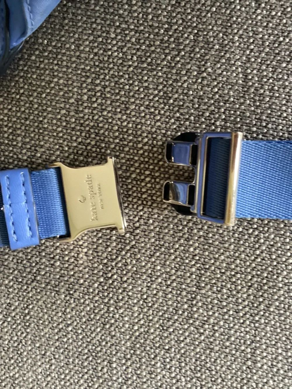 kate spade cornflower blue nylon waist/crossbody belt bag with gold hardware - Picture 3 of 5